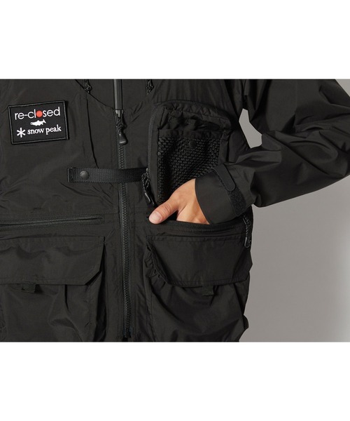 Snow Peak（スノーピーク）の「Toned Trout Camp Vest　キャンプベスト（ベスト・メンズ・ブラック/カーキ・1/2）」の21枚目の写真