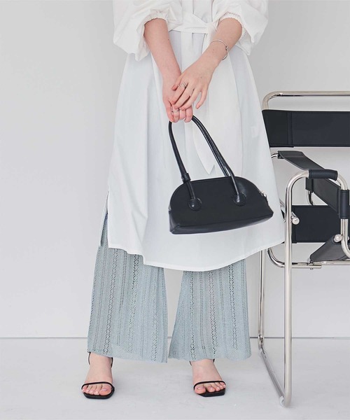 titivate(ティティベイト)の「レースフレアニットパンツ(その他パンツ・レディース・ブルー/オフホワイト/ブラック・S/L/M)」の15枚目の写真