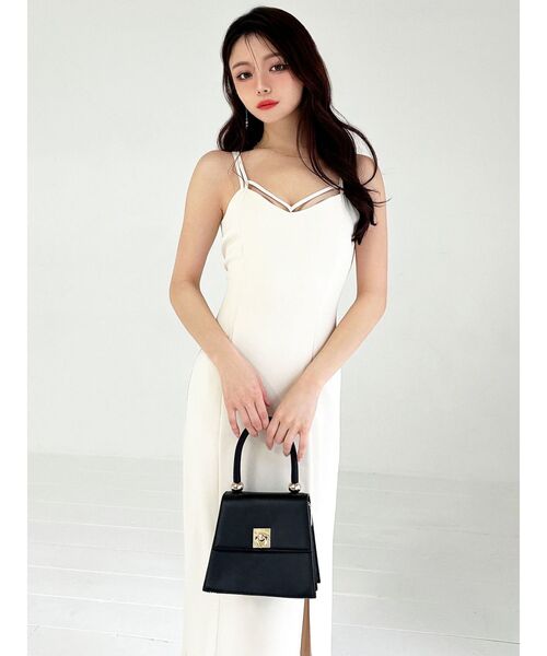 RESEXXY（リゼクシー）の「ダブルストラップキャミワンピース【セットアップ着用可能】（ワンピース・レディース・アイボリー/ブラック/ベージュ・FREE）」の6枚目の写真