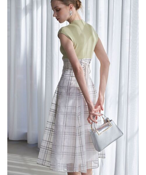 MERCURYDUO（マーキュリーデュオ）の「シアーチェックニットドッキングワンピース（ワンピース・レディース・チャコールグレー/ブラック/ライム・SMALL/MEDIUM）」の6枚目の写真