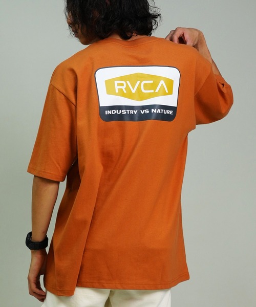 RVCA(ルーカ)の「RVCA/ルーカ 半袖Tee バックプリント オーバーサイズ コットン BE04A-238(Tシャツ/カットソー・メンズ・ブラック/ホワイト/ブラウン・S/M/L)」の3枚目の写真