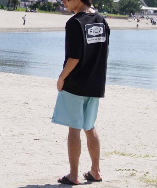 RVCA(ルーカ)の「RVCA/ルーカ 半袖Tee バックプリント オーバーサイズ コットン BE04A-238(Tシャツ/カットソー・メンズ・ブラック/ホワイト/ブラウン・S/M/L)」の15枚目の写真