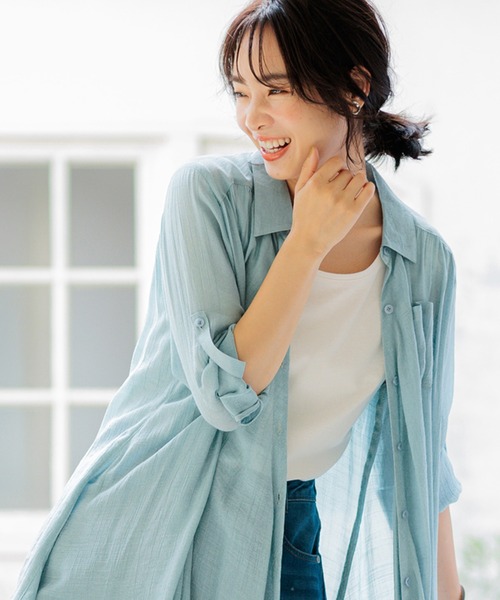 BELLUNA PLUS(ベルーナ)の「スラブ素材ドレープシャツチュニック(チュニック・レディース・ストライプ/ネイビー/ラベンダー/ブルー・MEDIUM/LARGE/X-LARGE)」の13枚目の写真