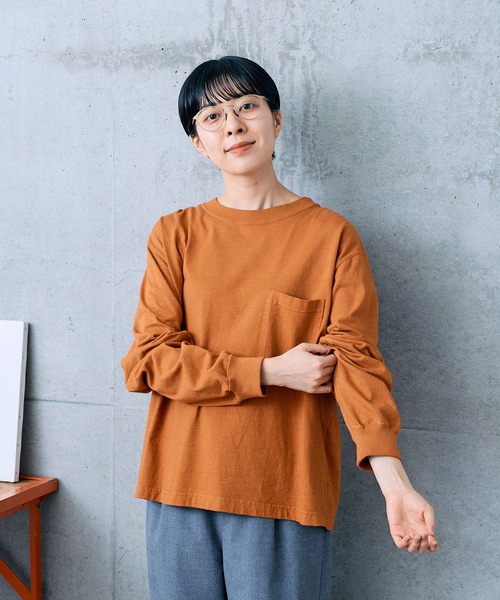 PAR ICI（パーリッシィ）の「USAコットン 製品染めポケットカットソー（Tシャツ/カットソー・レディース・グリーン/オレンジ/ホワイト・FREE）」の3枚目の写真