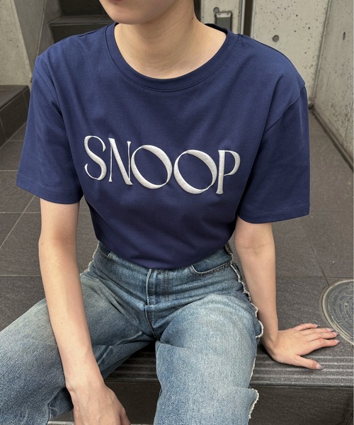feepur(フェピュール)の「SNOOP発泡ロゴTee(Tシャツ/カットソー・レディース・ネイビー/オフホワイト・MEDIUM)」の2枚目の写真