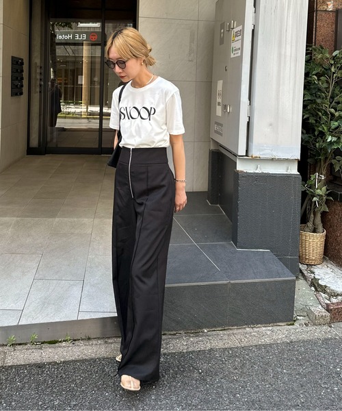 feepur(フェピュール)の「SNOOP発泡ロゴTee(Tシャツ/カットソー・レディース・ネイビー/オフホワイト・MEDIUM)」の7枚目の写真