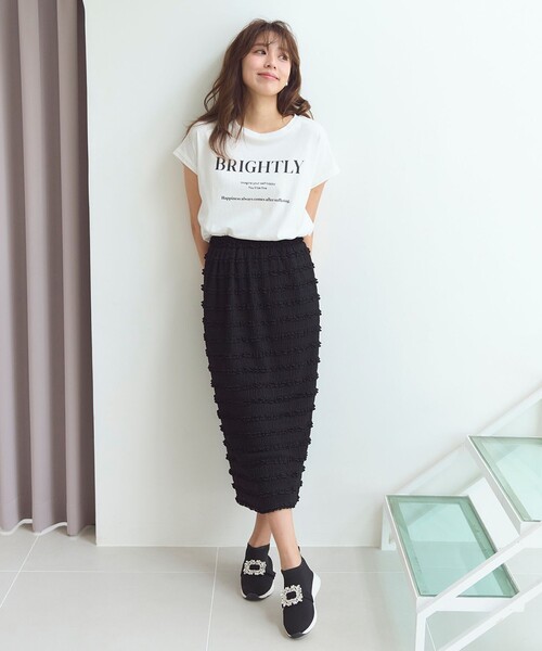 Feroux(フェルゥ)の「フレンチスリーブロゴプリント Tシャツ(Tシャツ/カットソー・レディース・ホワイト系/ベージュ系/グレー系・F)」の4枚目の写真