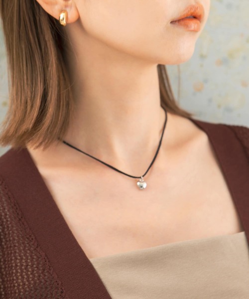 URBAN RESEARCH ROSSO WOMEN(アーバンリサーチ ロッソ)の「ハートモチーフチョーカー(ネックレス・レディース・ブラック・FREE)」の6枚目の写真