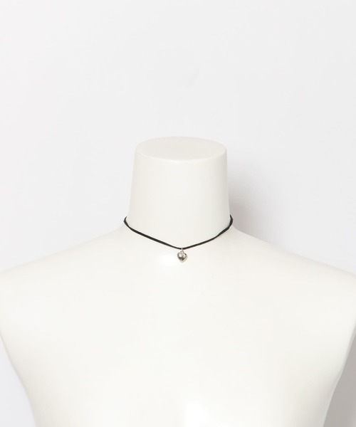 URBAN RESEARCH ROSSO WOMEN(アーバンリサーチ ロッソ)の「ハートモチーフチョーカー(ネックレス・レディース・ブラック・FREE)」の3枚目の写真
