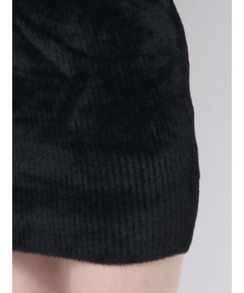 GYDA（ジェイダ）の「ブラウジングオフショルシャギーニットワンピース（ワンピース・レディース・ブラック/ベージュ/オフホワイト・FREE）」の9枚目の写真