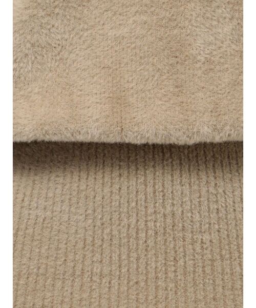 GYDA（ジェイダ）の「ブラウジングオフショルシャギーニットワンピース（ワンピース・レディース・ブラック/ベージュ/オフホワイト・FREE）」の13枚目の写真