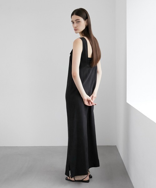 la peau de gem 2way u neck dress ブラック LA PEAU DE GEM（ラポドゥジェム）の「【LA PEAU DE GEM】2WAY U