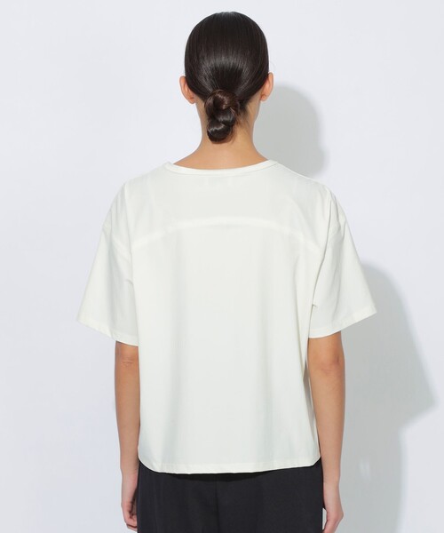CB CRESTBRIDGE(シービークレストブリッジ)の「【はっ水】【接触冷感】【UNISEX】ナイロンストレッチリラックスポケットTシャツ(Tシャツ/カットソー・レディース・グリーン系その他5/ホワイト系その他/ネイビー・1/2/3)」の9枚目の写真