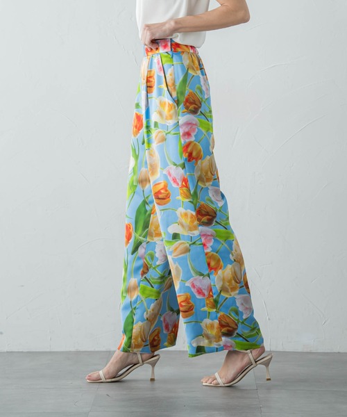 Viaggio Blu（ビアッジョブルー）の「【KEITA KAWASAKI × Viaggio Bluコラボ】Blue tulipワイドパンツ≪手洗い可能≫（その他パンツ・レディース・ライトブルー・M/S）」の3枚目の写真