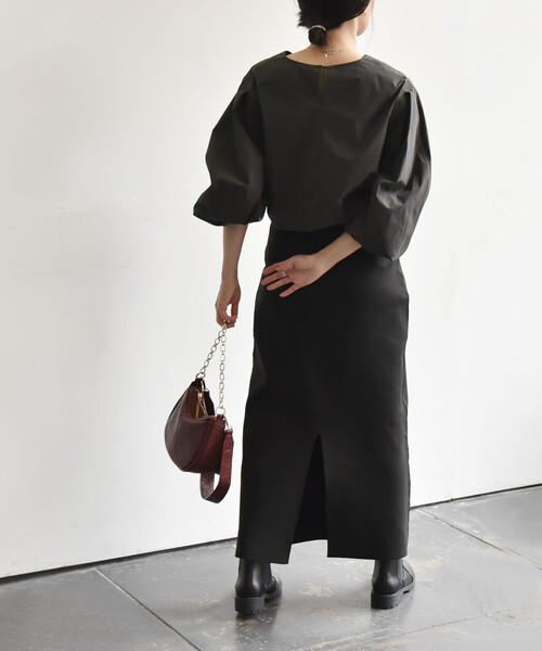 quaranciel（カランシエル）の「quaranciel:〈洗濯機可能〉タイプライター スキッパー パフ ブラウス（シャツ/ブラウス・レディース・ホワイト/チャコールグレー・ONE SIZE）」の9枚目の写真