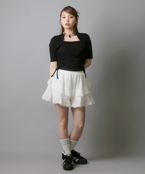 SPINNS（スピンズ）の「レースティアードミニパンツ（その他パンツ・レディース・オフホワイト・ONESIZE）」の8枚目の写真