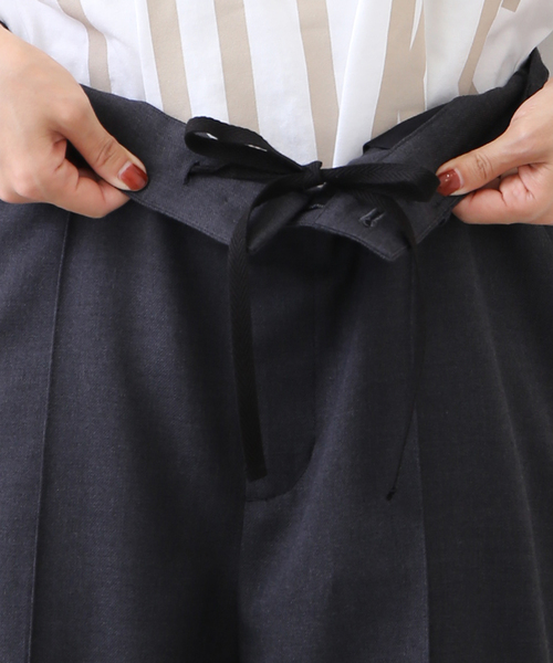 JOURNAL STANDARD LUXE（ジャーナルスタンダード　ラックス）の「TWツイル ピンタックパンツ（スラックス・レディース・チャコールグレー・SMALL/MEDIUM/LARGE）」の15枚目の写真