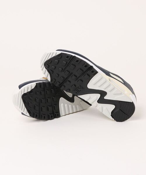 NIKE(ナイキ)の「【NIKE】W AIR MAX 90 NN(スニーカー・レディース・ホワイト・23.5cm/24cm/24.5cm/25cm/23cm)」の3枚目の写真