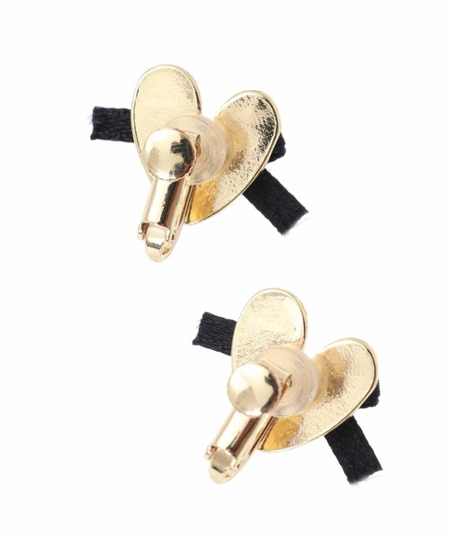 31 Sons de mode（トランテアン　ソン　ドゥ　モード）の「ハート×リボンイヤリング（イヤリング・レディース・シルバー/ゴールド・フリー）」の9枚目の写真