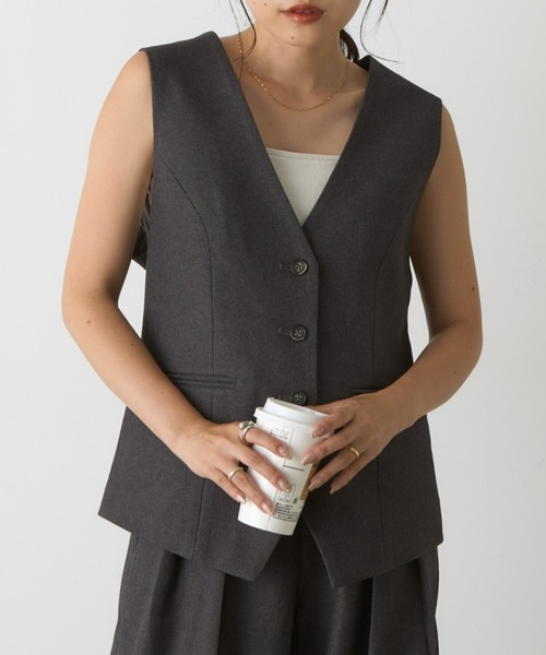 WILLOW（ウィロー）の「【WILLOW】テーラーベスト（ベスト・レディース・ブラック/グレー・ONE SIZE）」の18枚目の写真