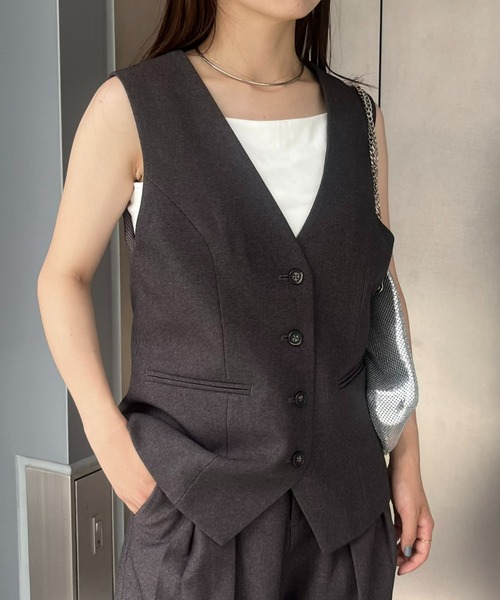 WILLOW（ウィロー）の「【WILLOW】テーラーベスト（ベスト・レディース・ブラック/グレー・ONE SIZE）」の6枚目の写真