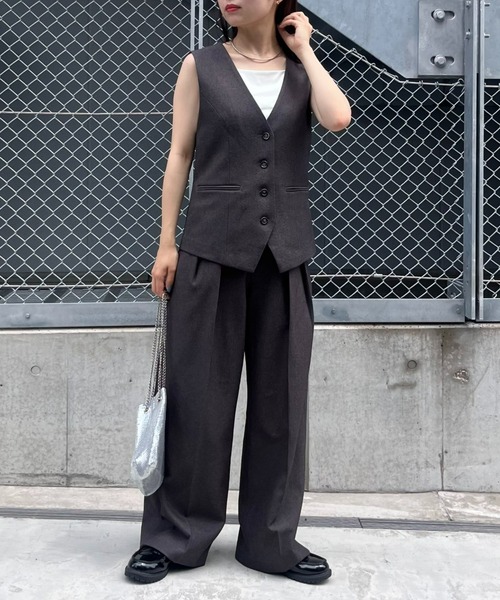 WILLOW（ウィロー）の「【WILLOW】テーラーベスト（ベスト・レディース・ブラック/グレー・ONE SIZE）」の7枚目の写真