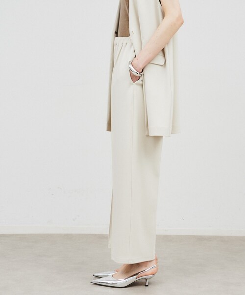 cloenc（クロエンス）の「◆【セットアップ／手洗い可】カットジョーゼットワイドパンツ（その他パンツ・レディース・ブラック/ブルー系その他/ナチュラル/ブラウン系・01/02/03）」の15枚目の写真