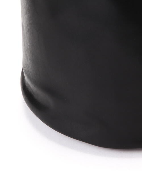 N.(N. Natural Beauty Basic)(エヌエヌナチュラルビューティーベーシック)の「◆PUボンサック(バックパック/リュック・レディース・ホワイト/ブラック・フリ-)」の13枚目の写真