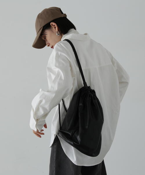 N.(N. Natural Beauty Basic)(エヌエヌナチュラルビューティーベーシック)の「◆PUボンサック(バックパック/リュック・レディース・ホワイト/ブラック・フリ-)」の18枚目の写真