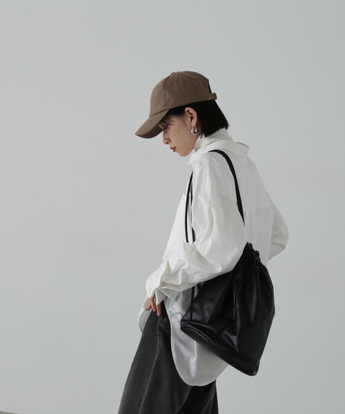 N.(N. Natural Beauty Basic)(エヌエヌナチュラルビューティーベーシック)の「◆PUボンサック(バックパック/リュック・レディース・ホワイト/ブラック・フリ-)」の21枚目の写真