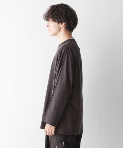 RAGEBLUE（レイジブルー）の「パイピングライン/オーバーサイズゲームロンT（Tシャツ/カットソー・メンズ・ホワイト/ブラック・MEDIUM/LARGE）」の10枚目の写真