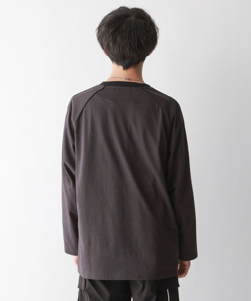 RAGEBLUE（レイジブルー）の「パイピングライン/オーバーサイズゲームロンT（Tシャツ/カットソー・メンズ・ホワイト/ブラック・MEDIUM/LARGE）」の9枚目の写真