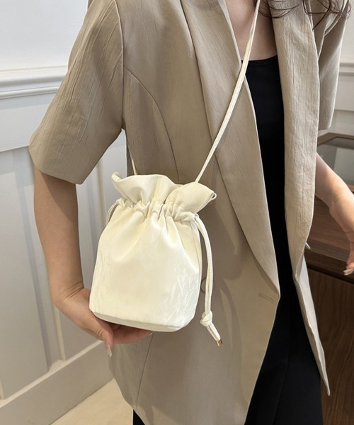 Miniministore(ミニミニストア)の「ミニショルダーバッグ 斜め掛け巾着バッグ(ショルダーバッグ・レディース・ブルー/ブラック/シルバー/アイボリー/ピンク・FREE)」の18枚目の写真