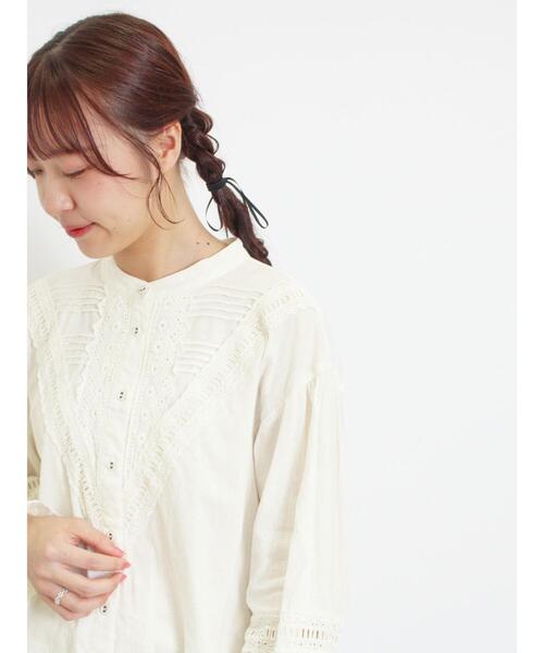 Samansa Mos2(サマンサ モスモス)の「V切替レースブラウス(シャツ/ブラウス・レディース・キナリ/モカ/ブラック・F)」の12枚目の写真