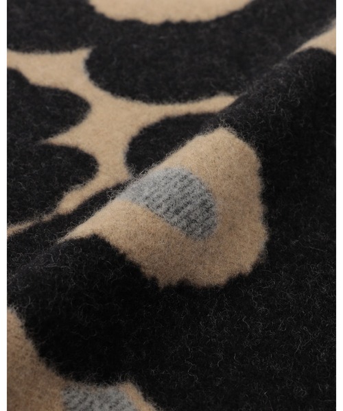 marimekko（マリメッコ）の「Ovlin Ii Unikko / winter scarf