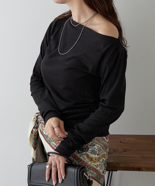 Remind me and forever（リマインドミーアンドフォーエバー）の「【WEB限定】ワンショルプルオーバー（Tシャツ/カットソー・レディース・ブラック/チャコールグレー・FREE）」の3枚目の写真