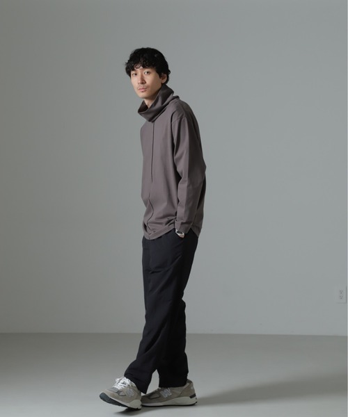 NANO universe(ナノユニバース)の「WEB限定/ボリュームハイネックプルオーバー 長袖(Tシャツ/カットソー・メンズ・グレー/ベージュ系その他/ネイビー・L/M)」の10枚目の写真