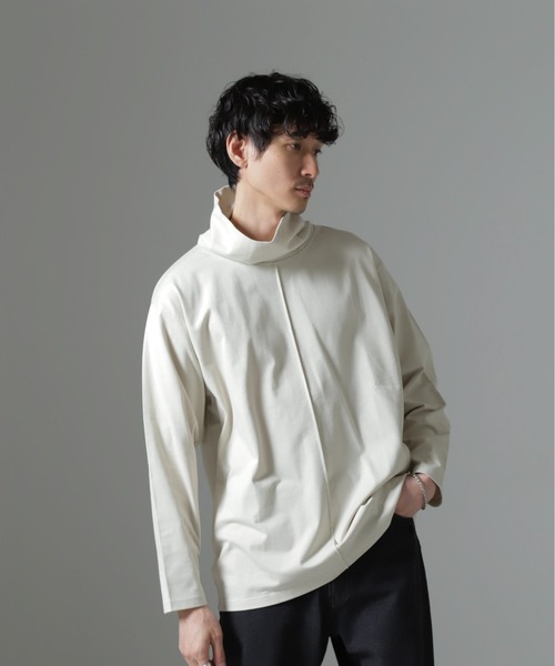 NANO universe(ナノユニバース)の「WEB限定/ボリュームハイネックプルオーバー 長袖(Tシャツ/カットソー・メンズ・グレー/ベージュ系その他/ネイビー・L/M)」の13枚目の写真
