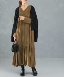 URBAN RESEARCH ROSSO WOMEN | Vネックロングギャザーワンピース(ワンピース)