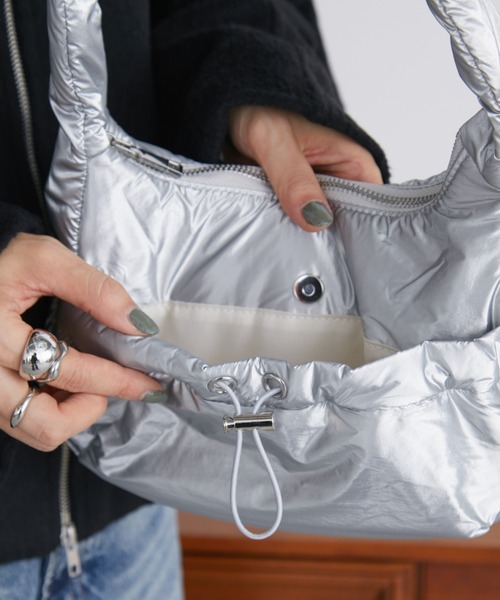 Auntie Rosa Holiday（アンティローザホリデー）の「ワンハンドルドロストバッグ（ハンドバッグ・レディース・シルバー/ブラック・FREE）」の14枚目の写真