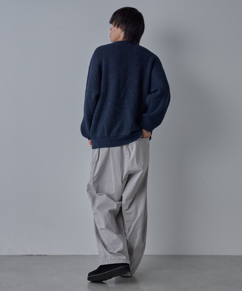 COLONY 2139（コロニートゥーワンスリーナイン）の「ウォッシャブルスポンジニット（ニット/セーター・メンズ・ブラック/ネイビー/グリーン・MEDIUM/LARGE）」の18枚目の写真