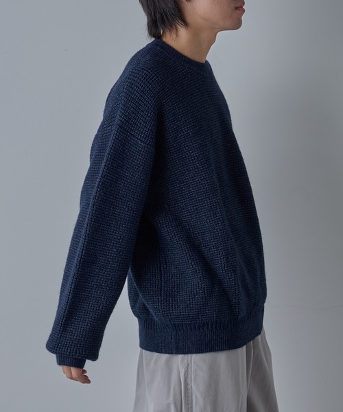 COLONY 2139（コロニートゥーワンスリーナイン）の「ウォッシャブルスポンジニット（ニット/セーター・メンズ・ブラック/ネイビー/グリーン・MEDIUM/LARGE）」の7枚目の写真