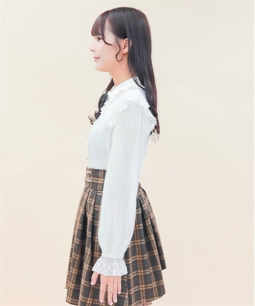 axes femme POETIQUE（アクシーズファムポエティック）の「レースデザインガーリーブラウス（シャツ/ブラウス・レディース・ピンク/キナリ/ブラック・MEDIUM）」の4枚目の写真