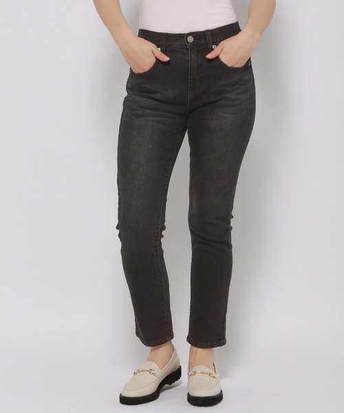 saloon（サルーン）の「SALOON(サルーン)/スリムテーパードデニムパンツ（デニムパンツ・レディース・ブラック・SMALL）」の9枚目の写真