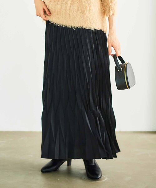 le.coeur blanc（ルクールブラン）の「デシン変形プリーツスカート（スカート・レディース・ブラック/ベージュ系その他・38）」の21枚目の写真