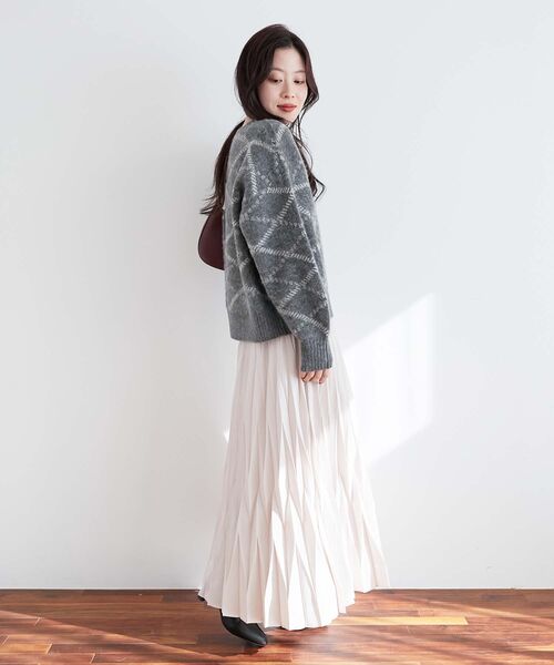 le.coeur blanc（ルクールブラン）の「デシン変形プリーツスカート（スカート・レディース・ブラック/ベージュ系その他・38）」の7枚目の写真