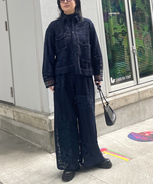 AULA AILA（アウラアイラ）の「デニムコンビネーションレースワイドパンツ（デニムパンツ・レディース・インディゴブルー/ホワイト/ブラック・0/1）」の8枚目の写真