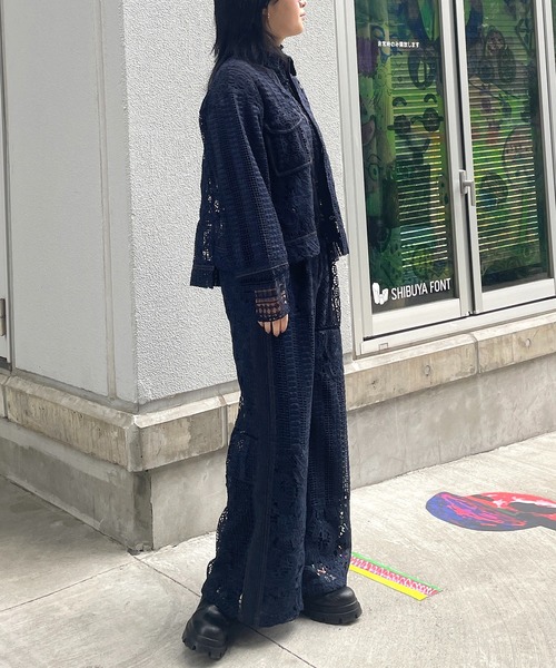 AULA AILA（アウラアイラ）の「デニムコンビネーションレースワイドパンツ（デニムパンツ・レディース・インディゴブルー/ホワイト/ブラック・0/1）」の9枚目の写真