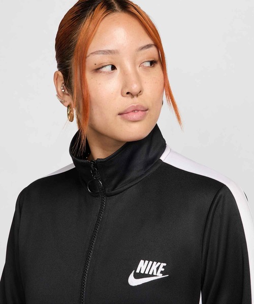 NIKE（ナイキ）の「ナイキ スポーツウェア ウィメンズ ニット ジャケット / Nike Sportswear Women's Knit Jacket HF4707-010 Black（ジャージ・レディース・ブラック・S/2XL/L/M/XL/XS）」の4枚目の写真