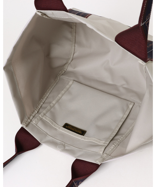 THEATRE PRODUCTS（シアタープロダクツ）の「バイカラーアウトポケットJQテープバッグ-L-（トートバッグ・レディース・ブラック/ベージュ・FREE）」の6枚目の写真